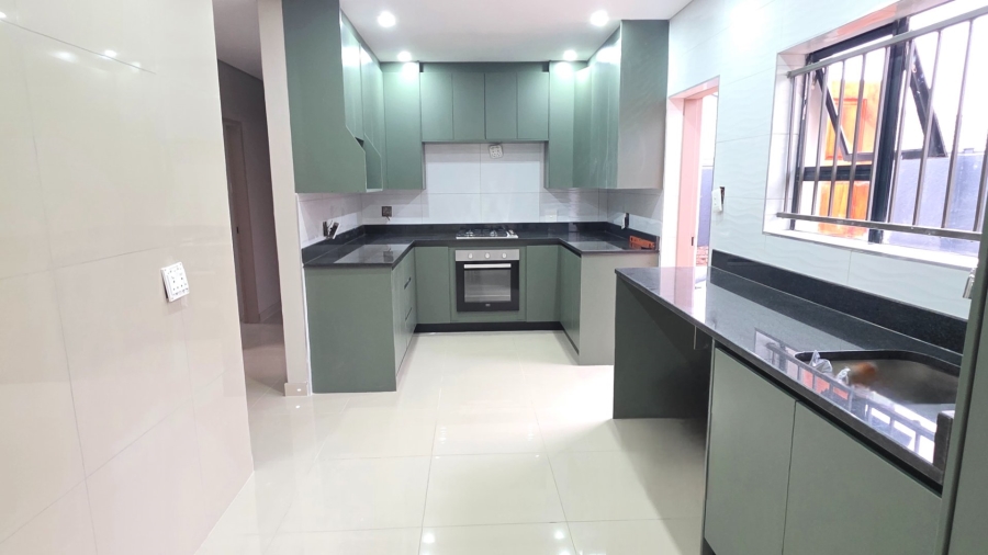 To Let 3 Bedroom Property for Rent in Erasmia Gauteng