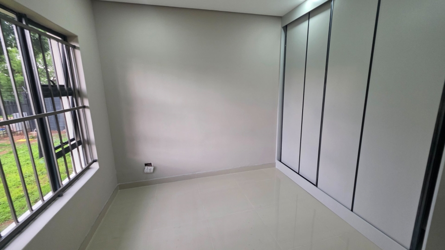 To Let 3 Bedroom Property for Rent in Erasmia Gauteng