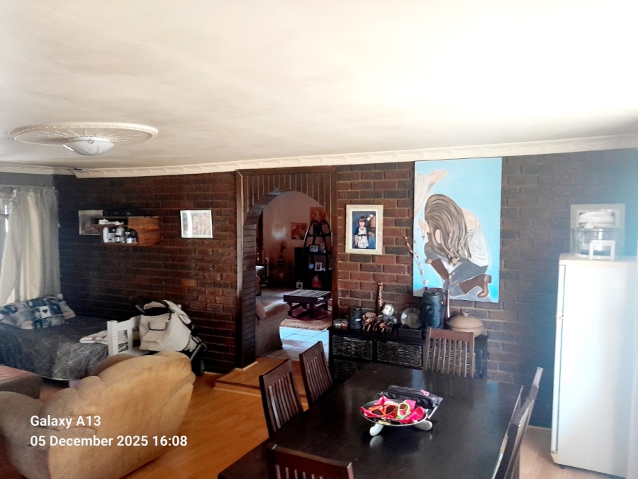 3 Bedroom Property for Sale in Sunair Park Gauteng