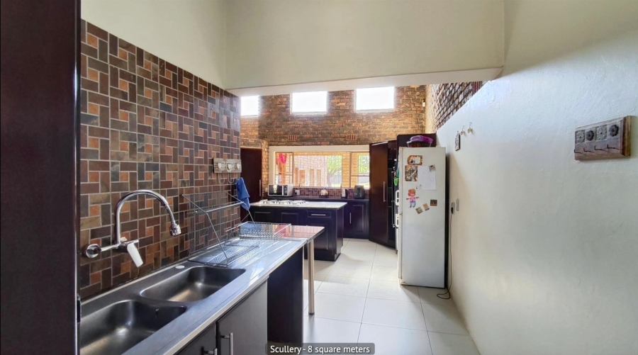 4 Bedroom Property for Sale in Terenure Gauteng