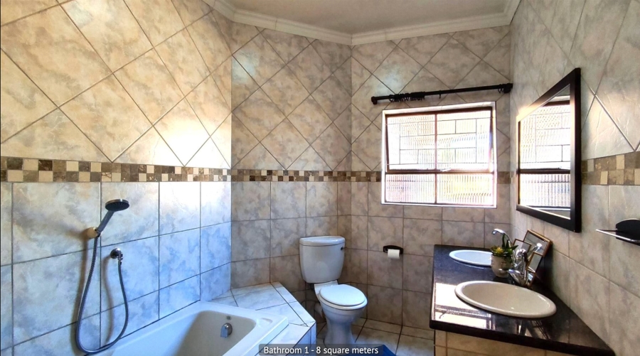 4 Bedroom Property for Sale in Terenure Gauteng