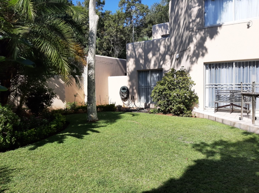 To Let  Bedroom Property for Rent in Brummeria Gauteng