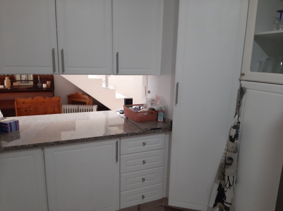 To Let  Bedroom Property for Rent in Brummeria Gauteng