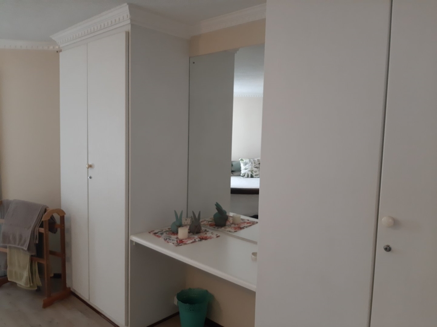 To Let  Bedroom Property for Rent in Brummeria Gauteng