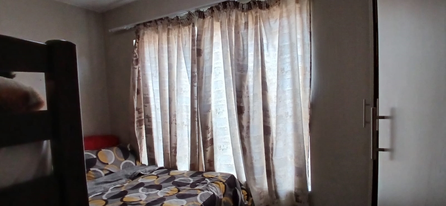 2 Bedroom Property for Sale in Rosettenville Gauteng