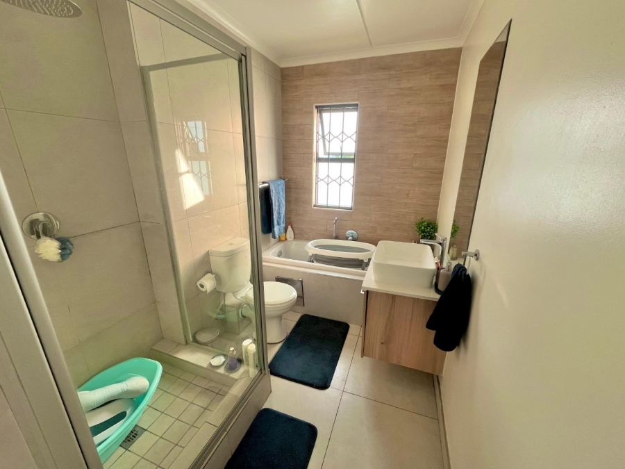 3 Bedroom Property for Sale in Modderfontein Gauteng