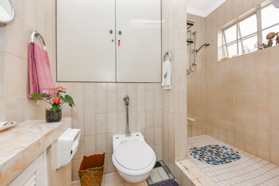 2 Bedroom Property for Sale in Magaliessig Gauteng