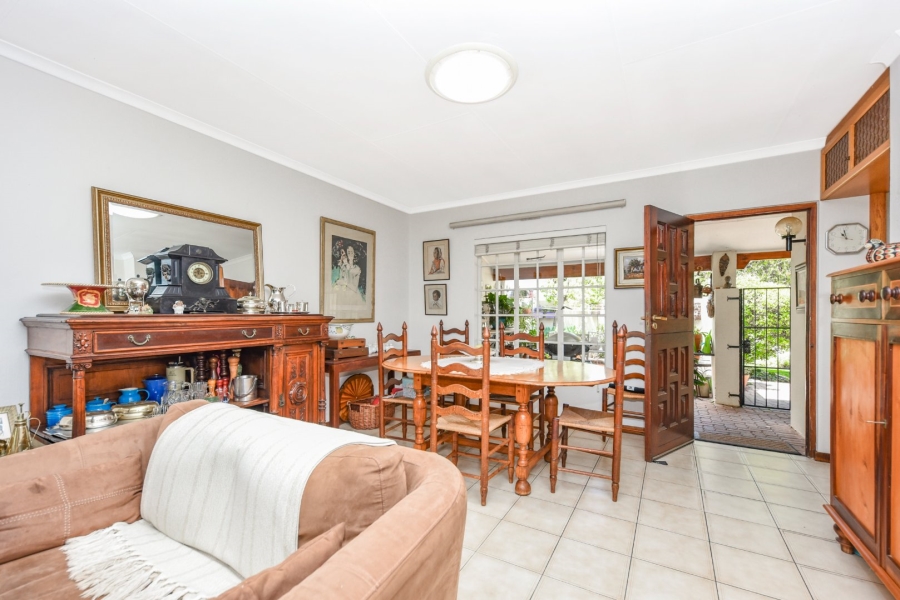 2 Bedroom Property for Sale in Magaliessig Gauteng