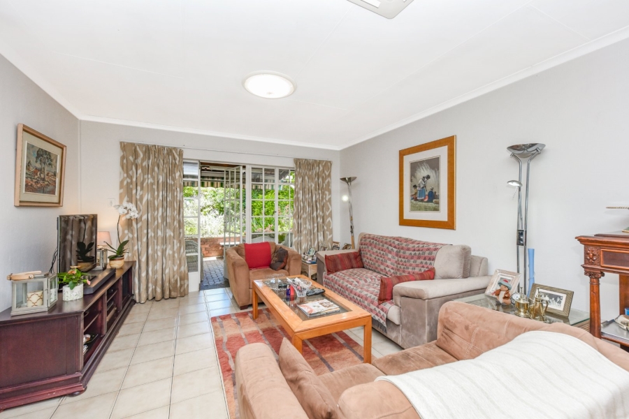 2 Bedroom Property for Sale in Magaliessig Gauteng