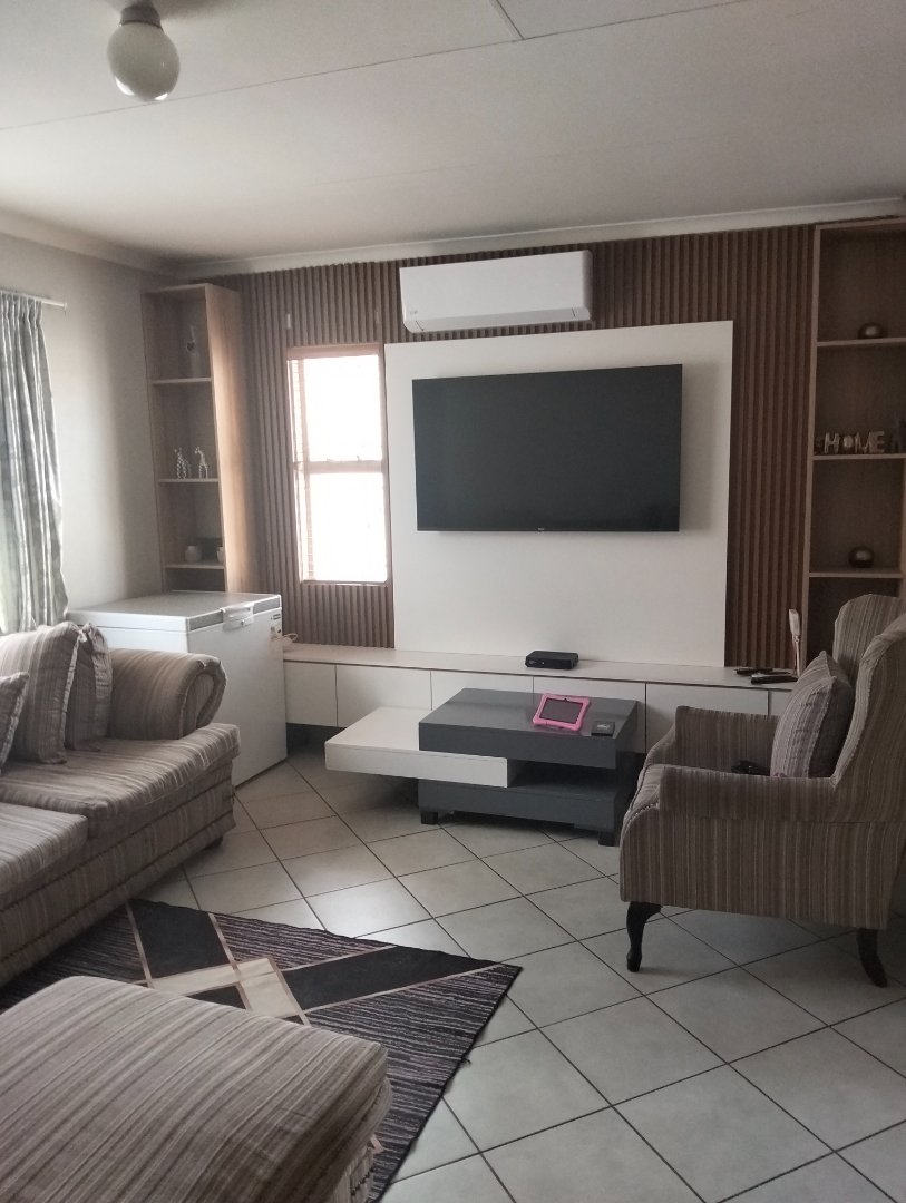 3 Bedroom Property for Sale in Lotus Gardens Gauteng