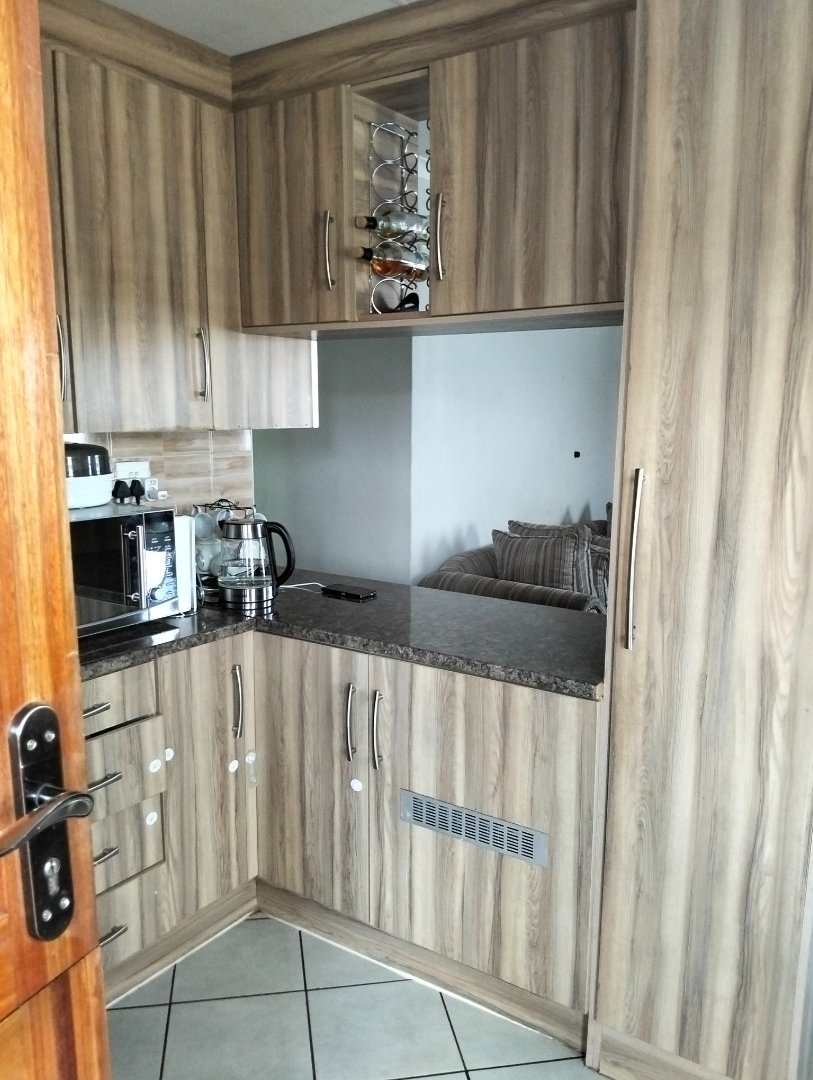 3 Bedroom Property for Sale in Lotus Gardens Gauteng