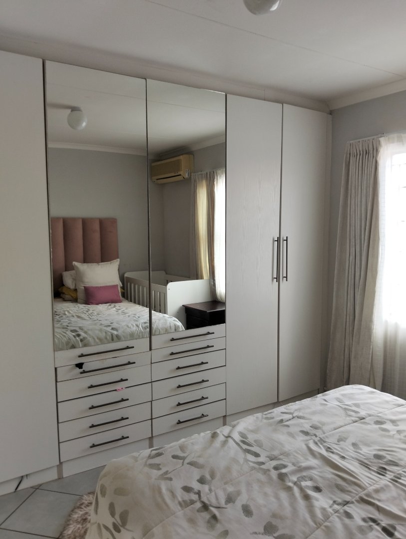 3 Bedroom Property for Sale in Lotus Gardens Gauteng