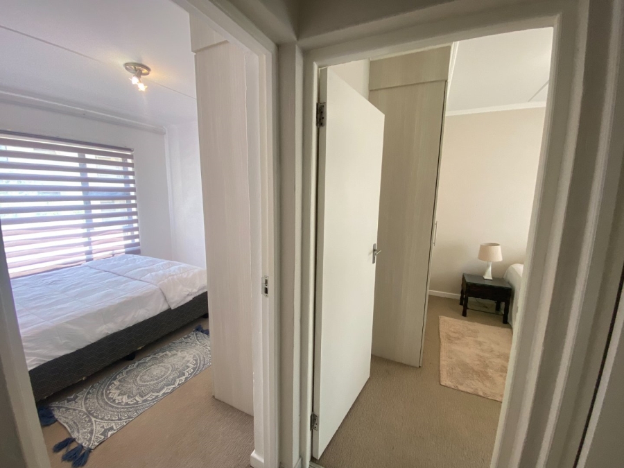 To Let 2 Bedroom Property for Rent in Fourways Gauteng