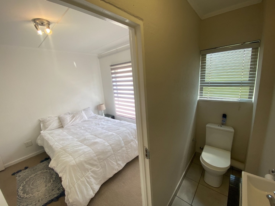 To Let 2 Bedroom Property for Rent in Fourways Gauteng