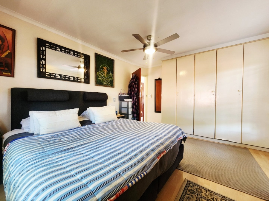 5 Bedroom Property for Sale in Doornpoort Gauteng