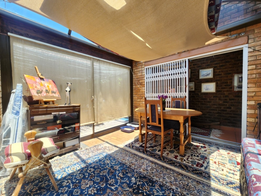 5 Bedroom Property for Sale in Doornpoort Gauteng