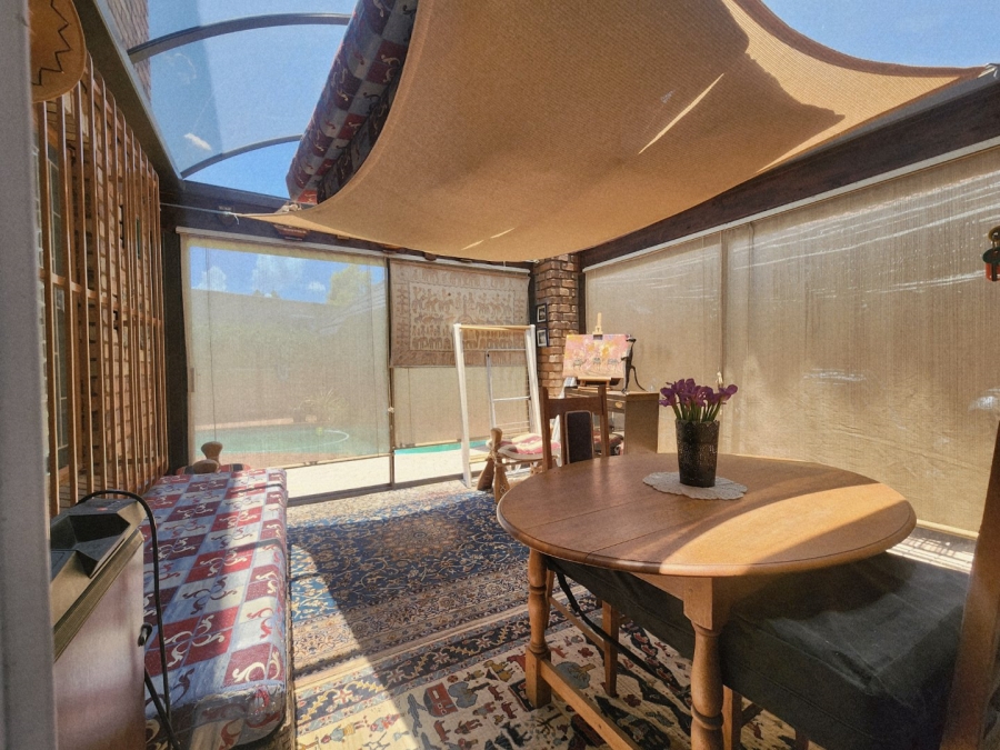 5 Bedroom Property for Sale in Doornpoort Gauteng