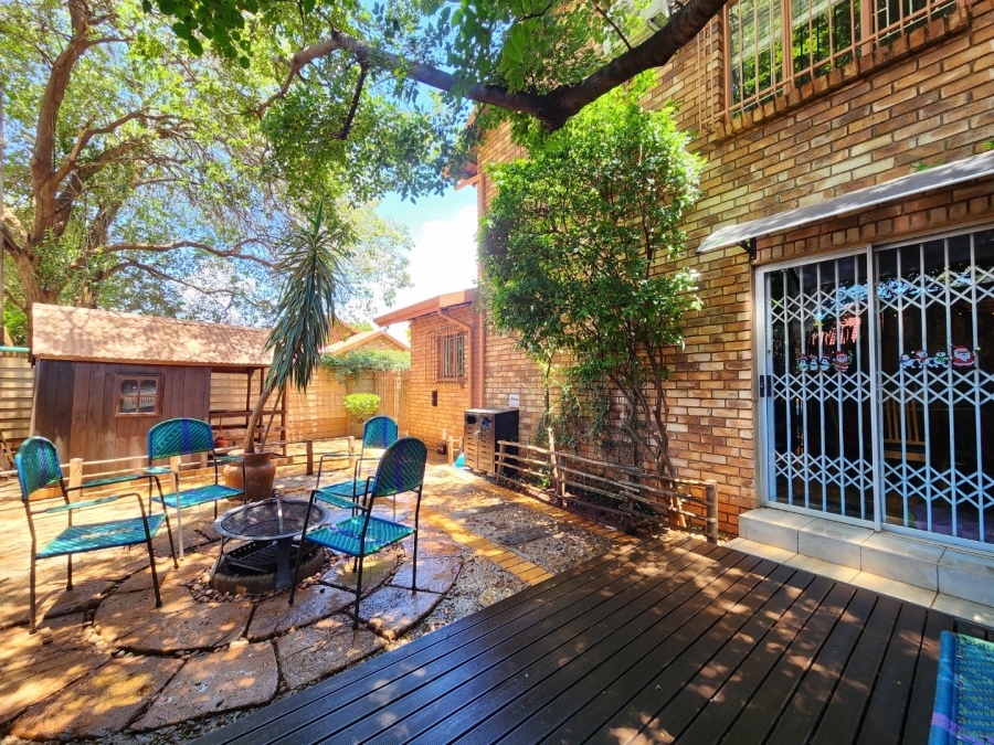 5 Bedroom Property for Sale in Doornpoort Gauteng