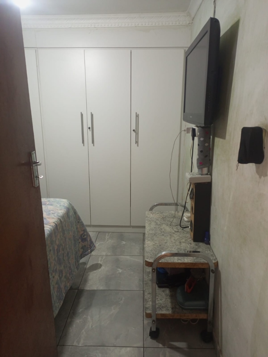  Bedroom Property for Sale in Meadowlands East Gauteng