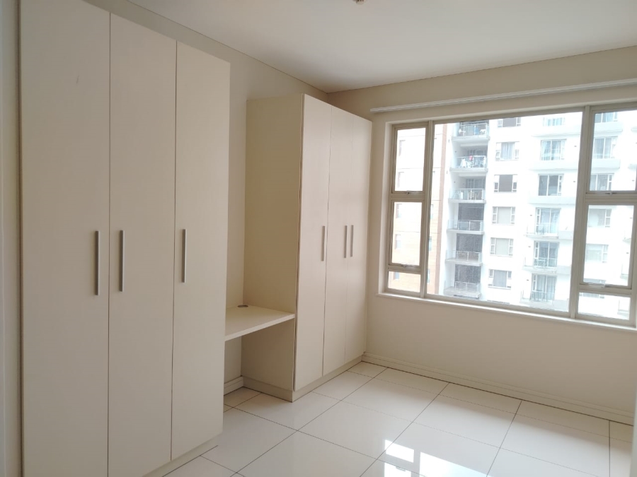 To Let 2 Bedroom Property for Rent in Rosebank Gauteng