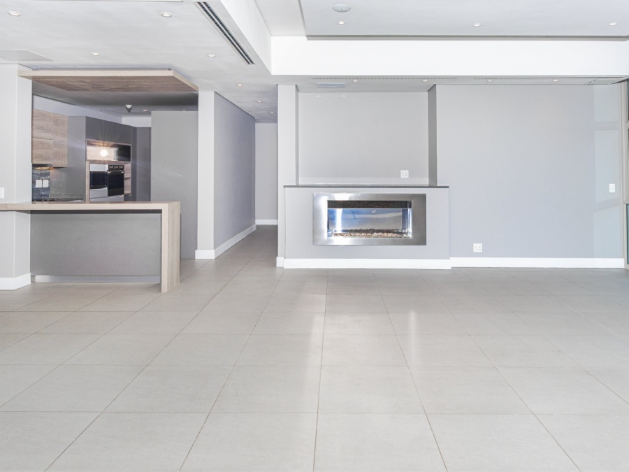 To Let 3 Bedroom Property for Rent in Rosebank Gauteng