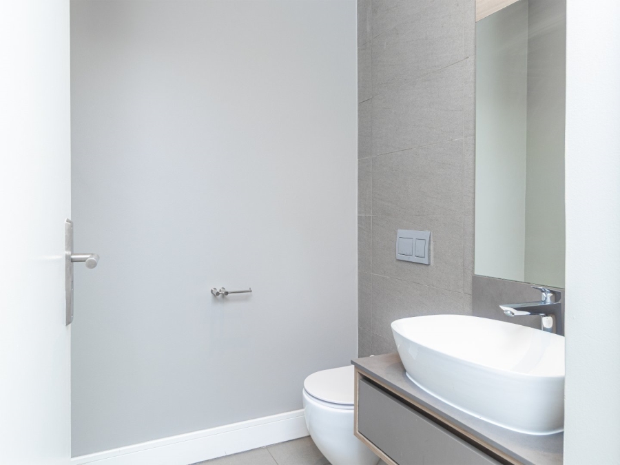 To Let 3 Bedroom Property for Rent in Rosebank Gauteng