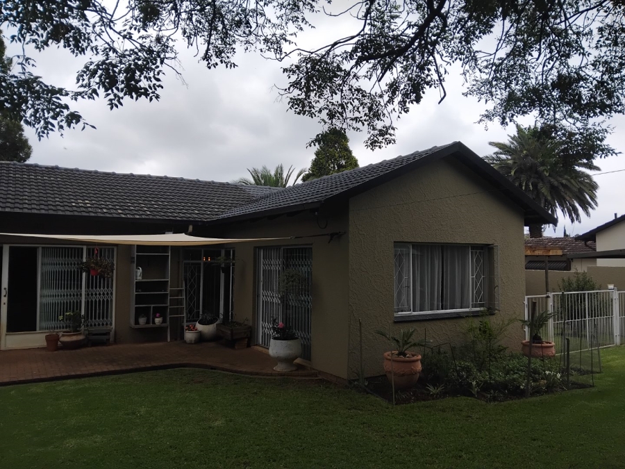 3 Bedroom Property for Sale in Birchleigh Gauteng