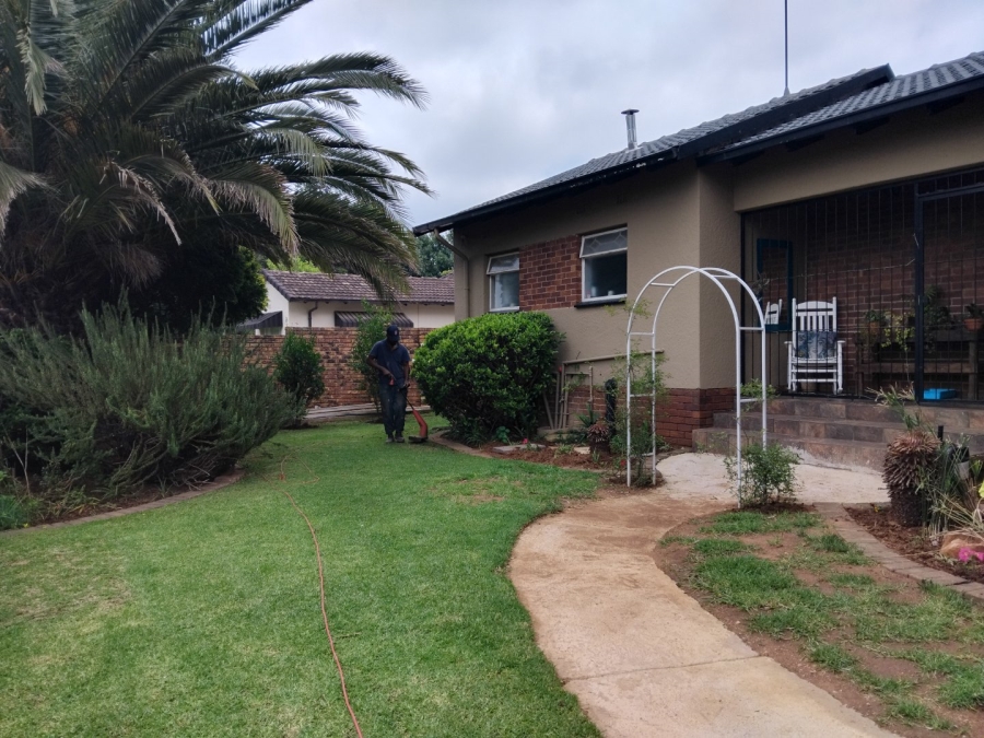 3 Bedroom Property for Sale in Birchleigh Gauteng