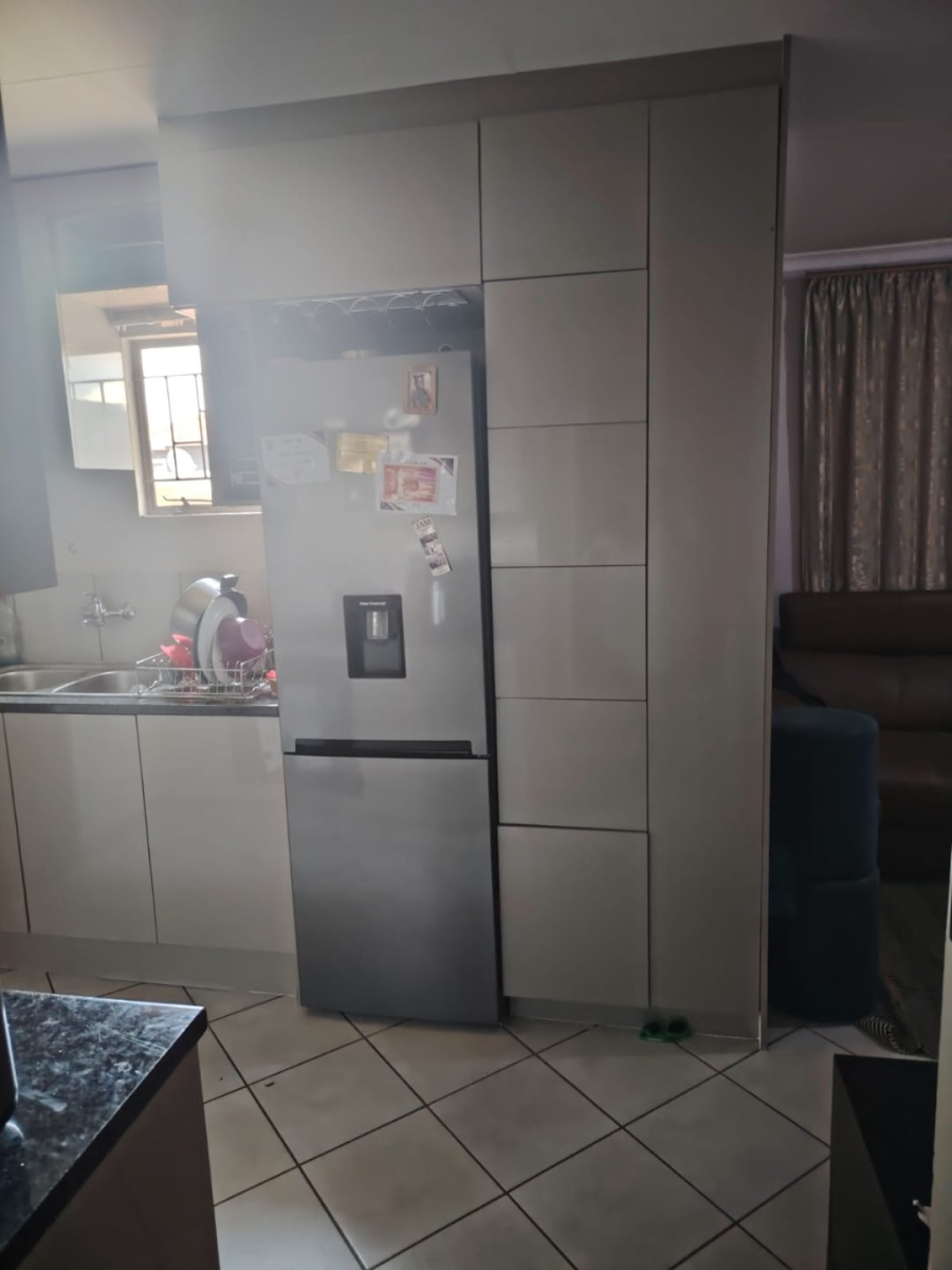 3 Bedroom Property for Sale in Lotus Gardens Gauteng