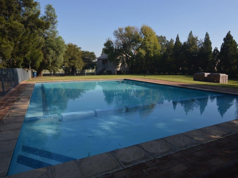 Commercial Property for Sale in Riverspray Lifestyle Estate Gauteng