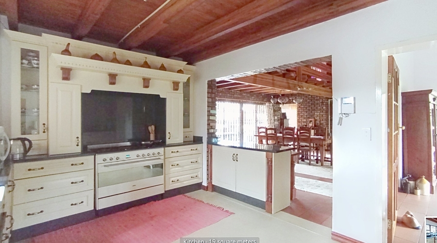 4 Bedroom Property for Sale in Paulshof Gauteng