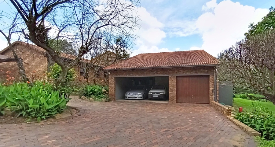 4 Bedroom Property for Sale in Paulshof Gauteng