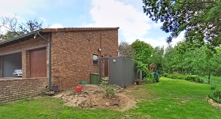 4 Bedroom Property for Sale in Paulshof Gauteng