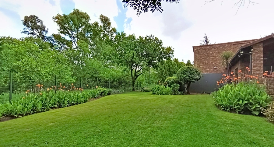 4 Bedroom Property for Sale in Paulshof Gauteng