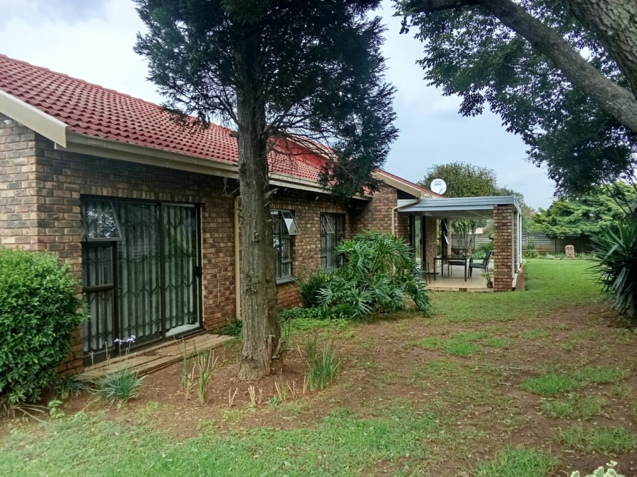 3 Bedroom Property for Sale in Mayfield Park Gauteng