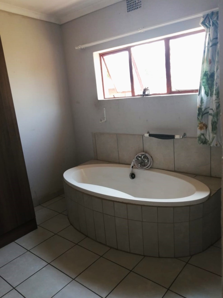 3 Bedroom Property for Sale in Valhalla Gauteng