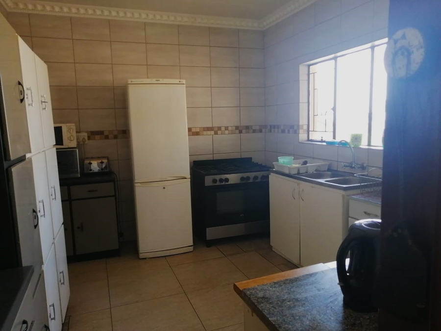 3 Bedroom Property for Sale in Valhalla Gauteng