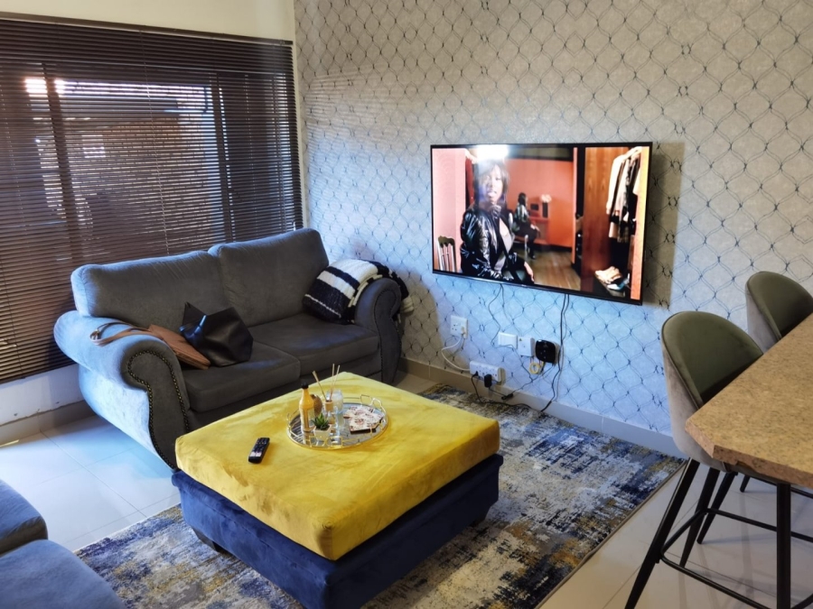 2 Bedroom Property for Sale in Elspark Gauteng