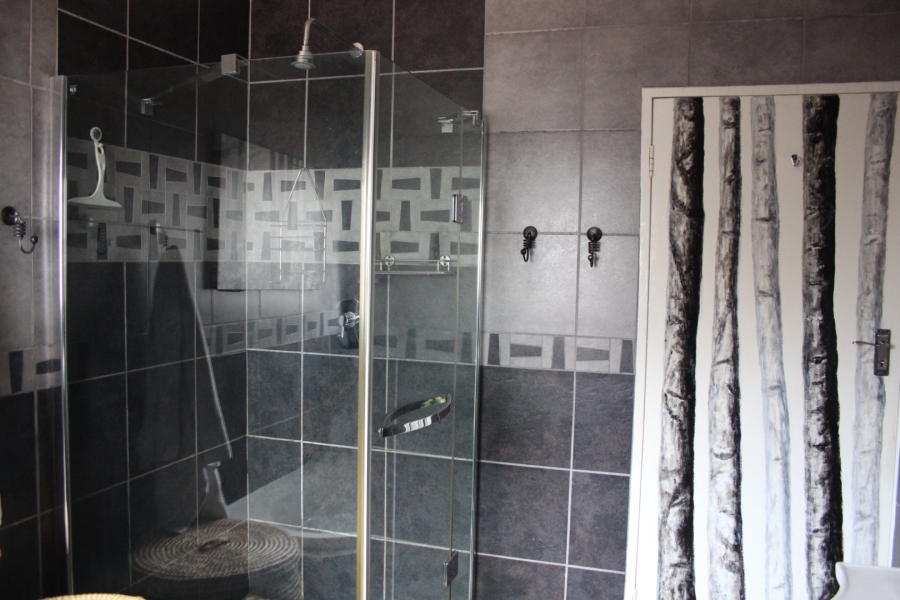 4 Bedroom Property for Sale in Weltevreden Park Gauteng