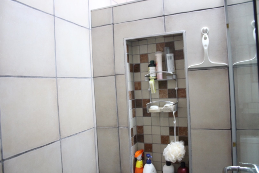 4 Bedroom Property for Sale in Weltevreden Park Gauteng