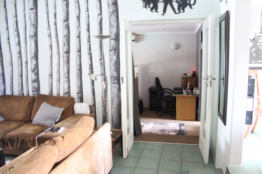 4 Bedroom Property for Sale in Weltevreden Park Gauteng