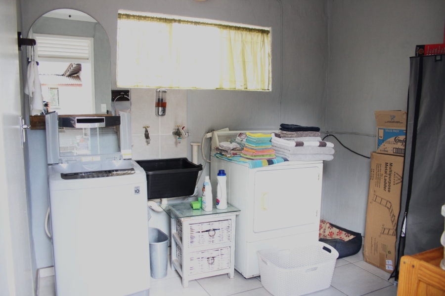 4 Bedroom Property for Sale in Weltevreden Park Gauteng