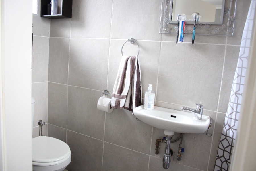 4 Bedroom Property for Sale in Weltevreden Park Gauteng