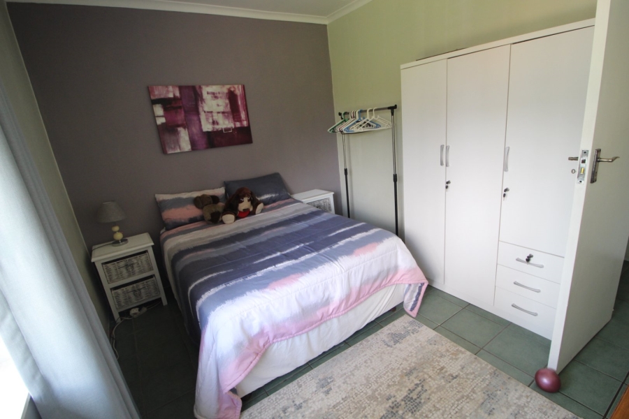 4 Bedroom Property for Sale in Weltevreden Park Gauteng