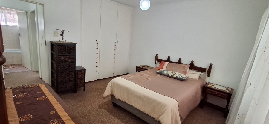 2 Bedroom Property for Sale in Garsfontein Gauteng