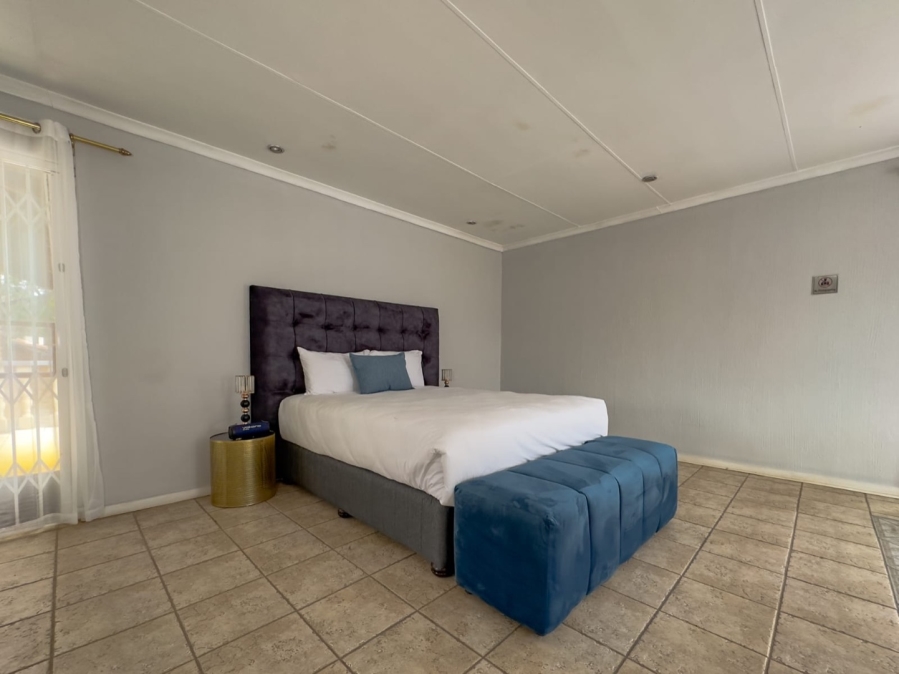 8 Bedroom Property for Sale in Newlands Gauteng