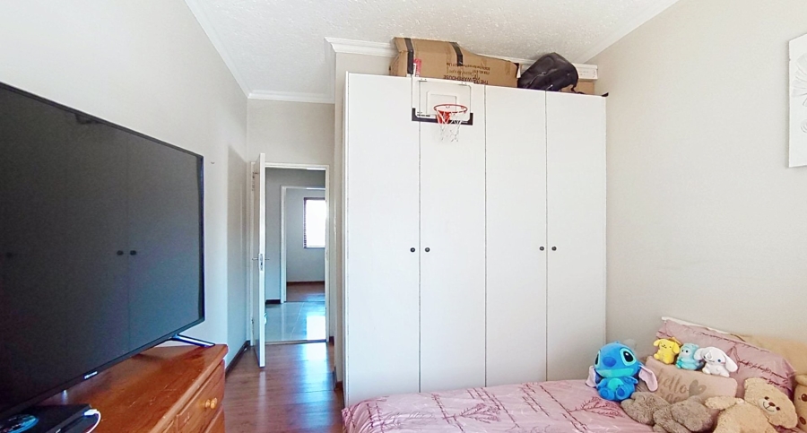 2 Bedroom Property for Sale in Paulshof Gauteng