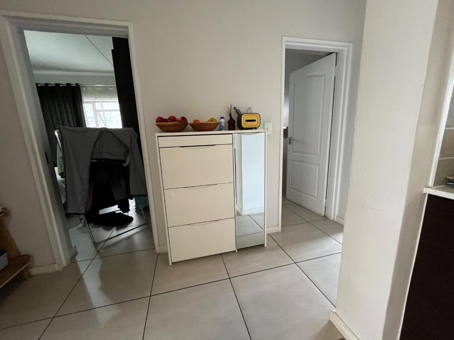 3 Bedroom Property for Sale in Greenstone Ridge Gauteng