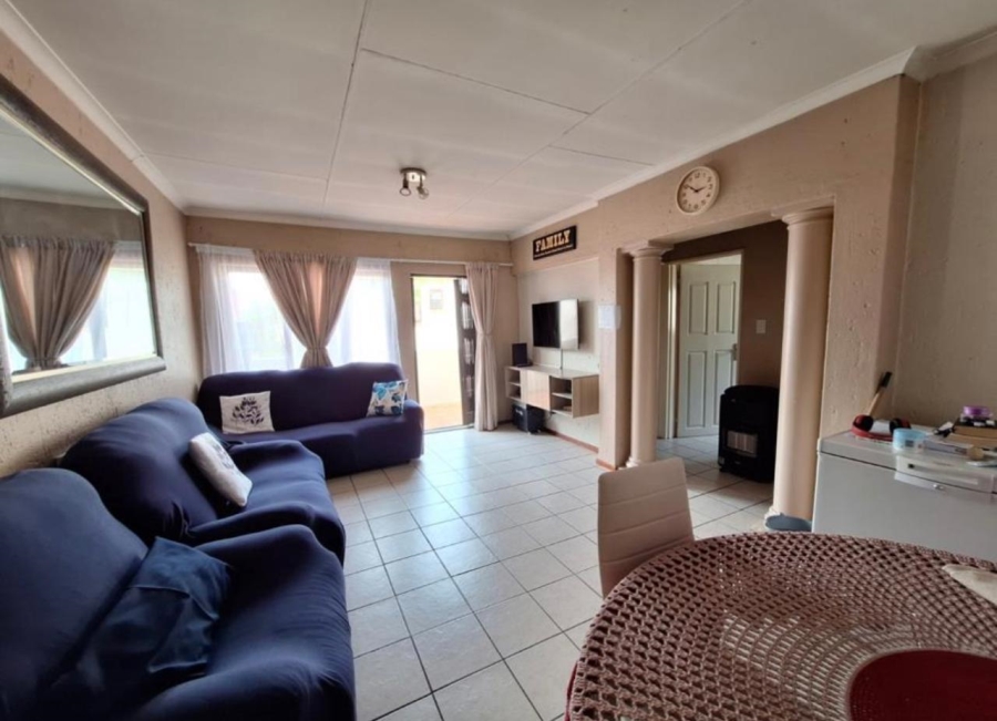 2 Bedroom Property for Sale in North Riding AH Gauteng