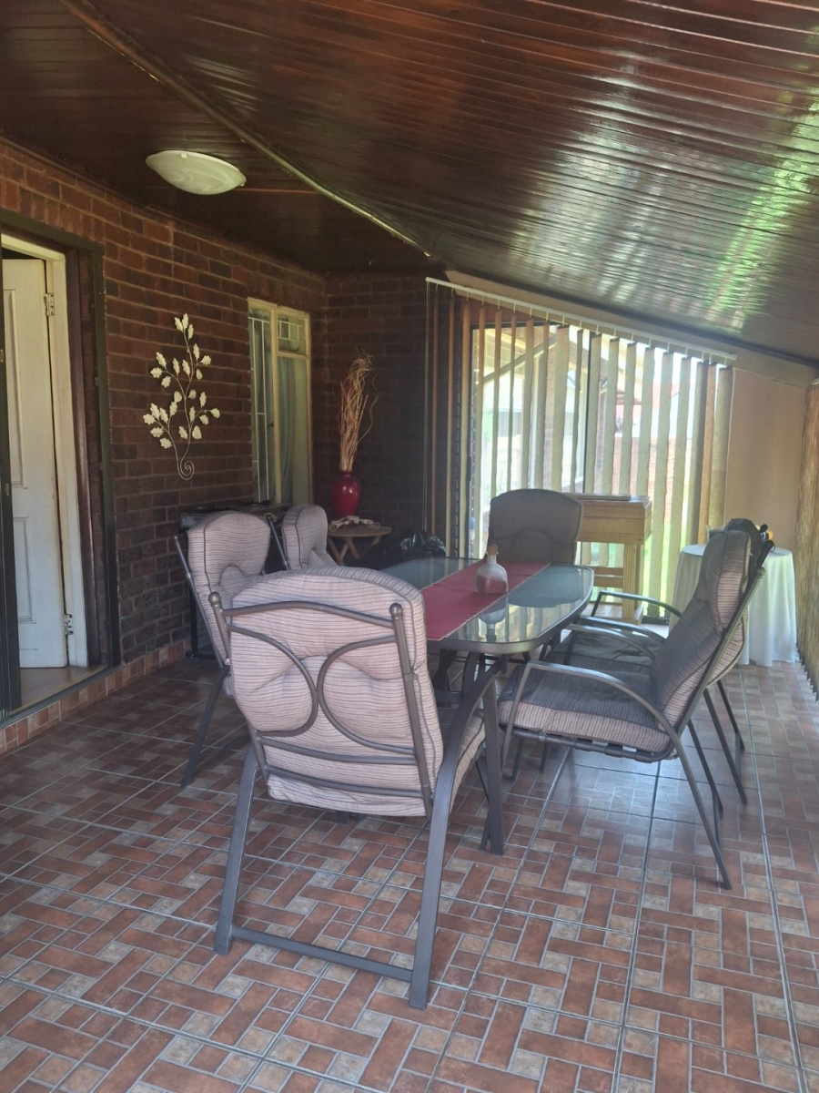 3 Bedroom Property for Sale in Sunair Park Gauteng